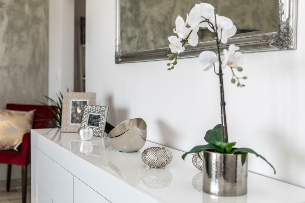 Sea Sparkle Luxury Apartment Split Buitenkant foto